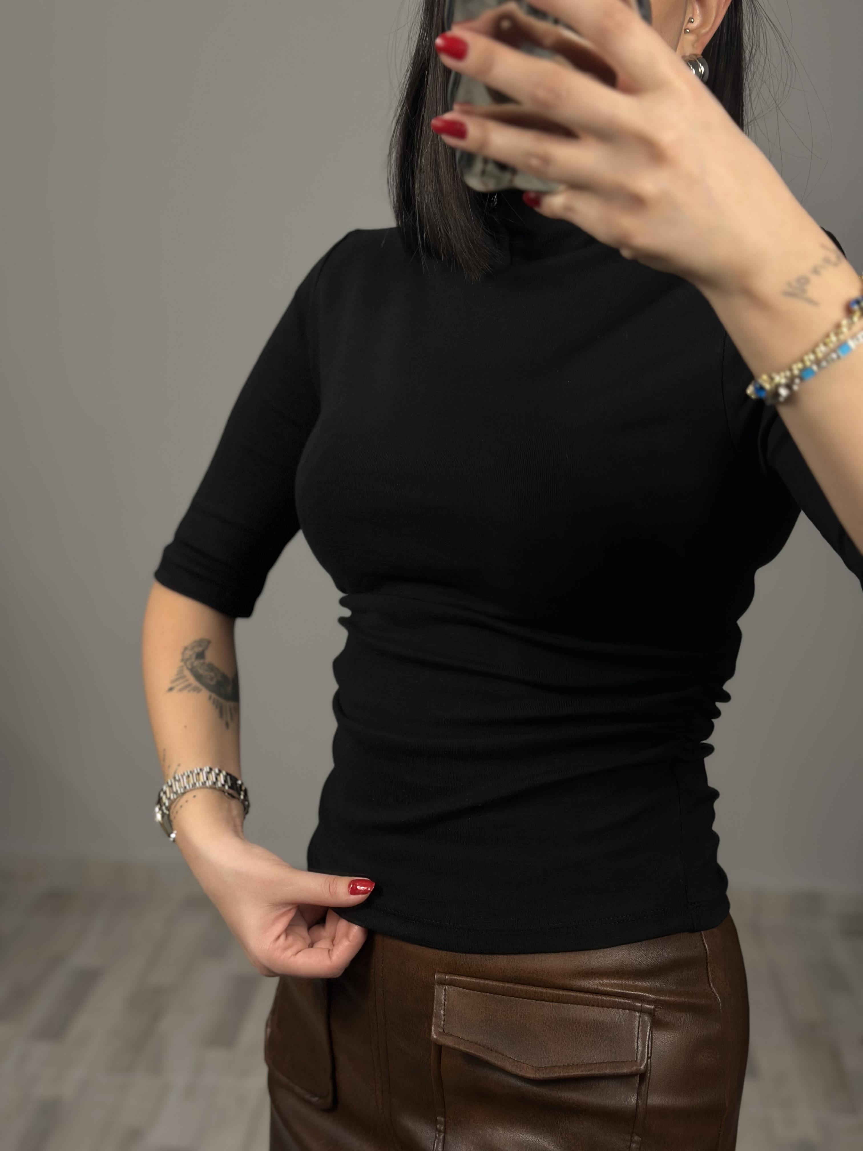 31470 DIK YAKA BUZGULU TSHIRT