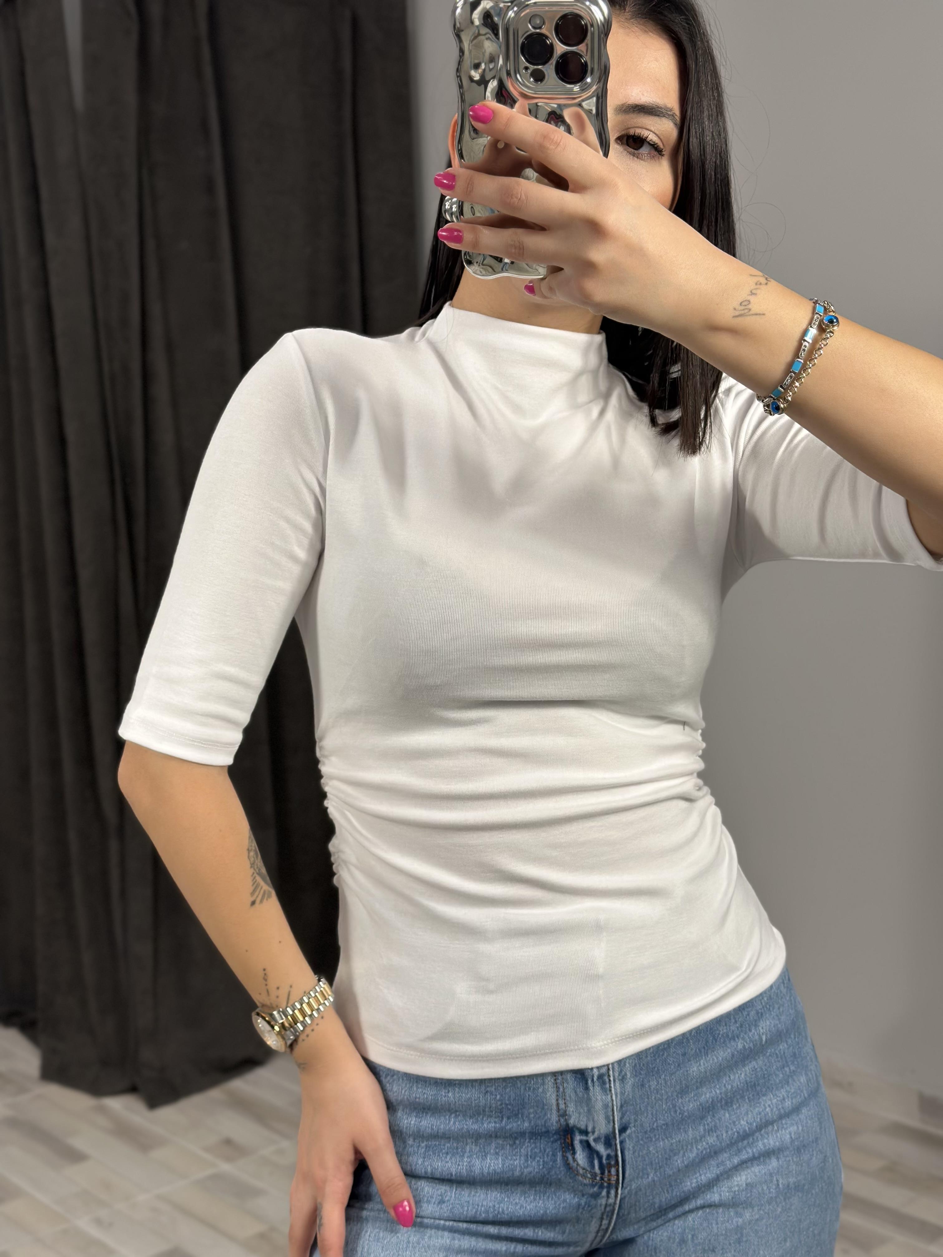 31470 DIK YAKA BUZGULU TSHIRT