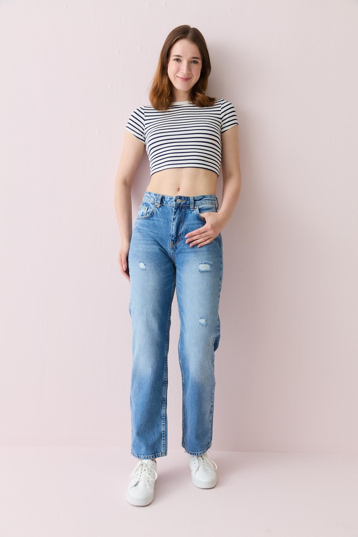 31889 CIZGILI CROP TOP