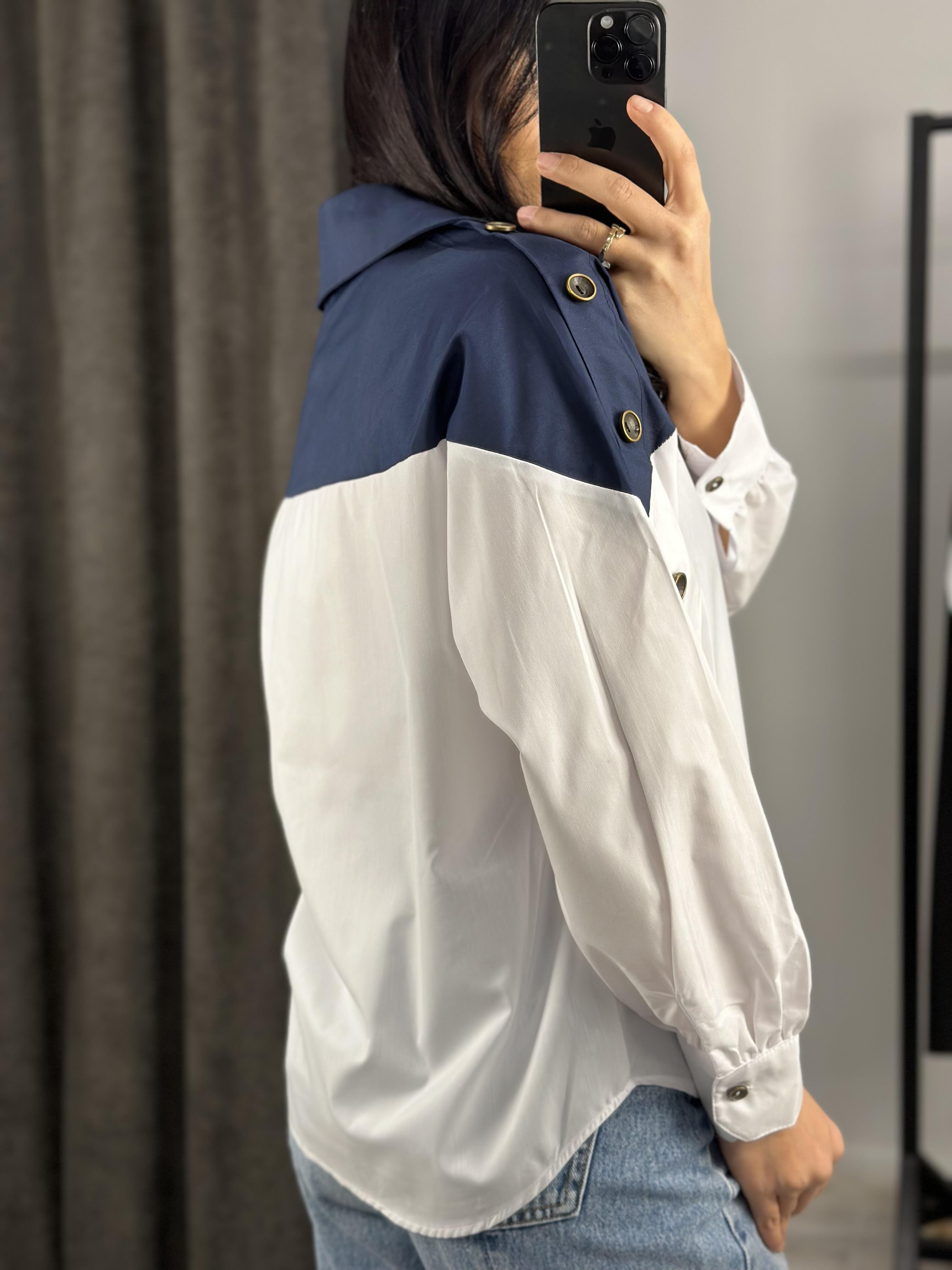 34016 KOLLARI DUGMELI GOMLEK