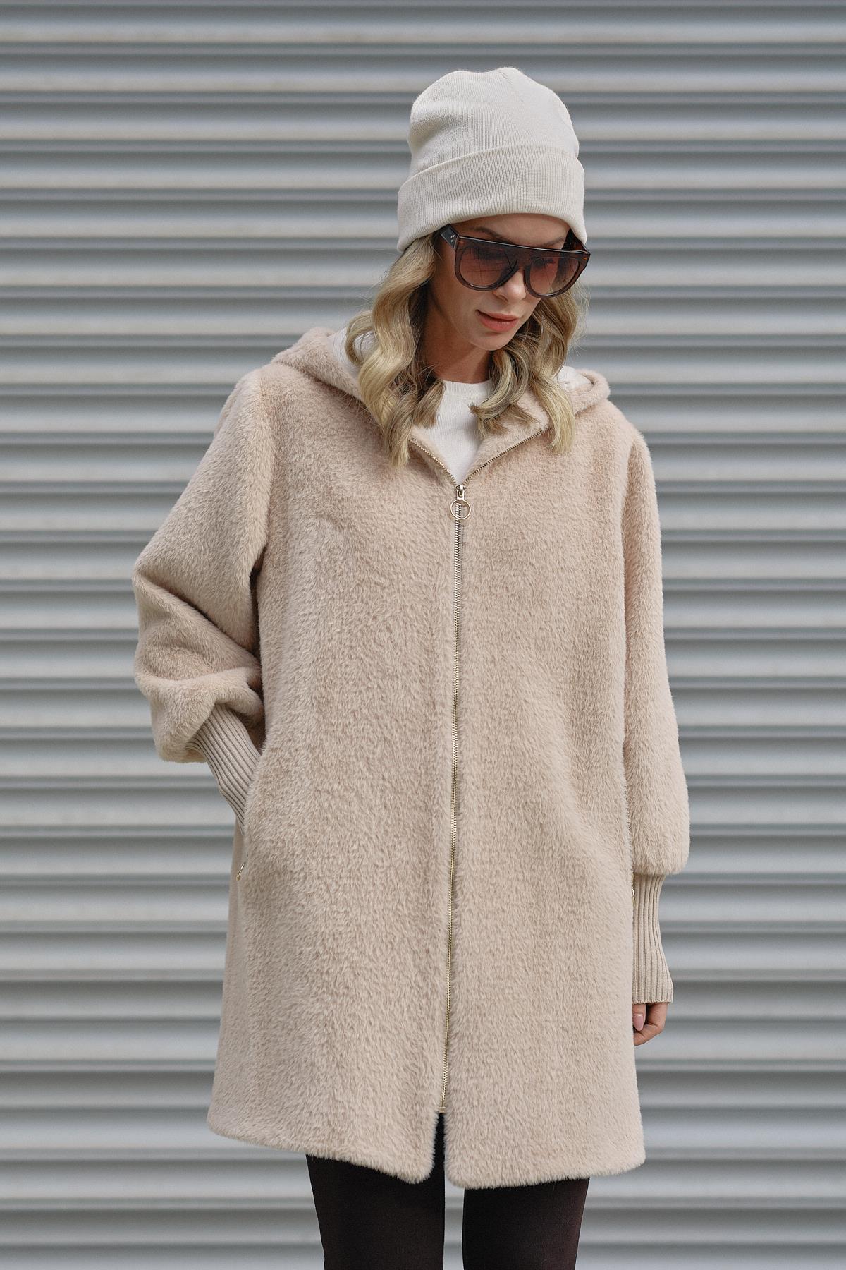 4520 ARMA DETAYLI ANGORA