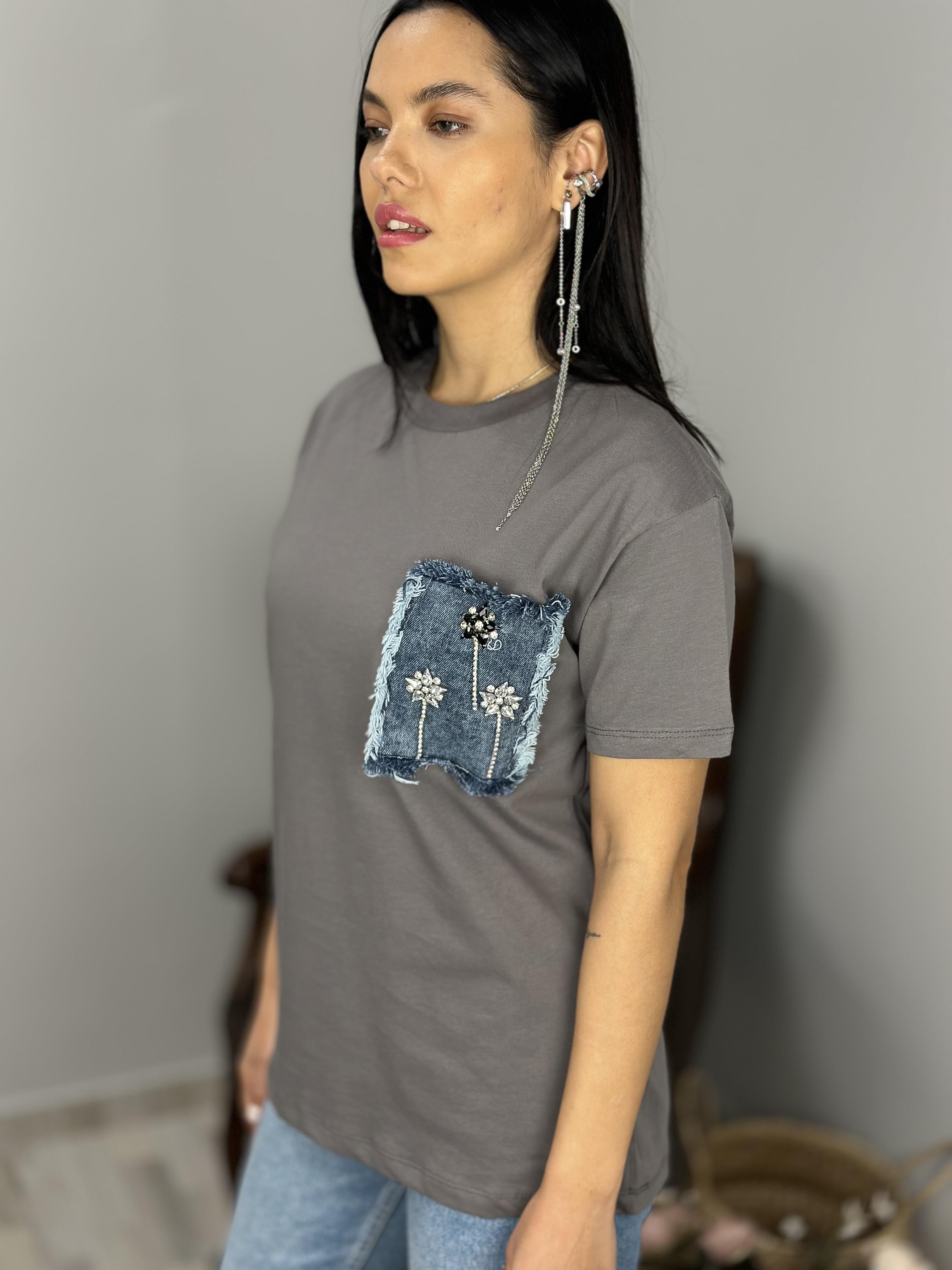 4652 KOT CEP DETAYLI TSHIRT