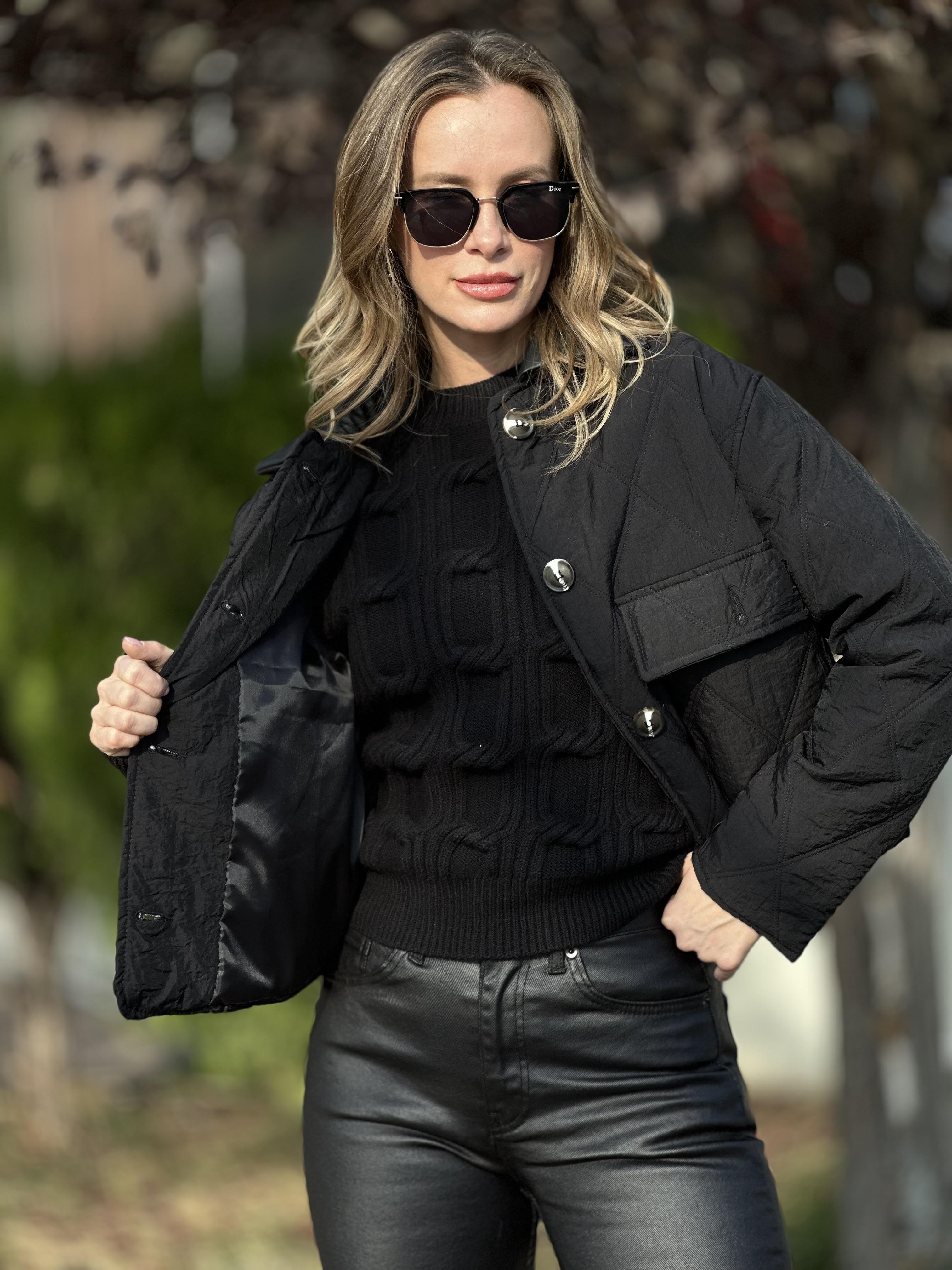 5882 KAPITONE KISA TRENC