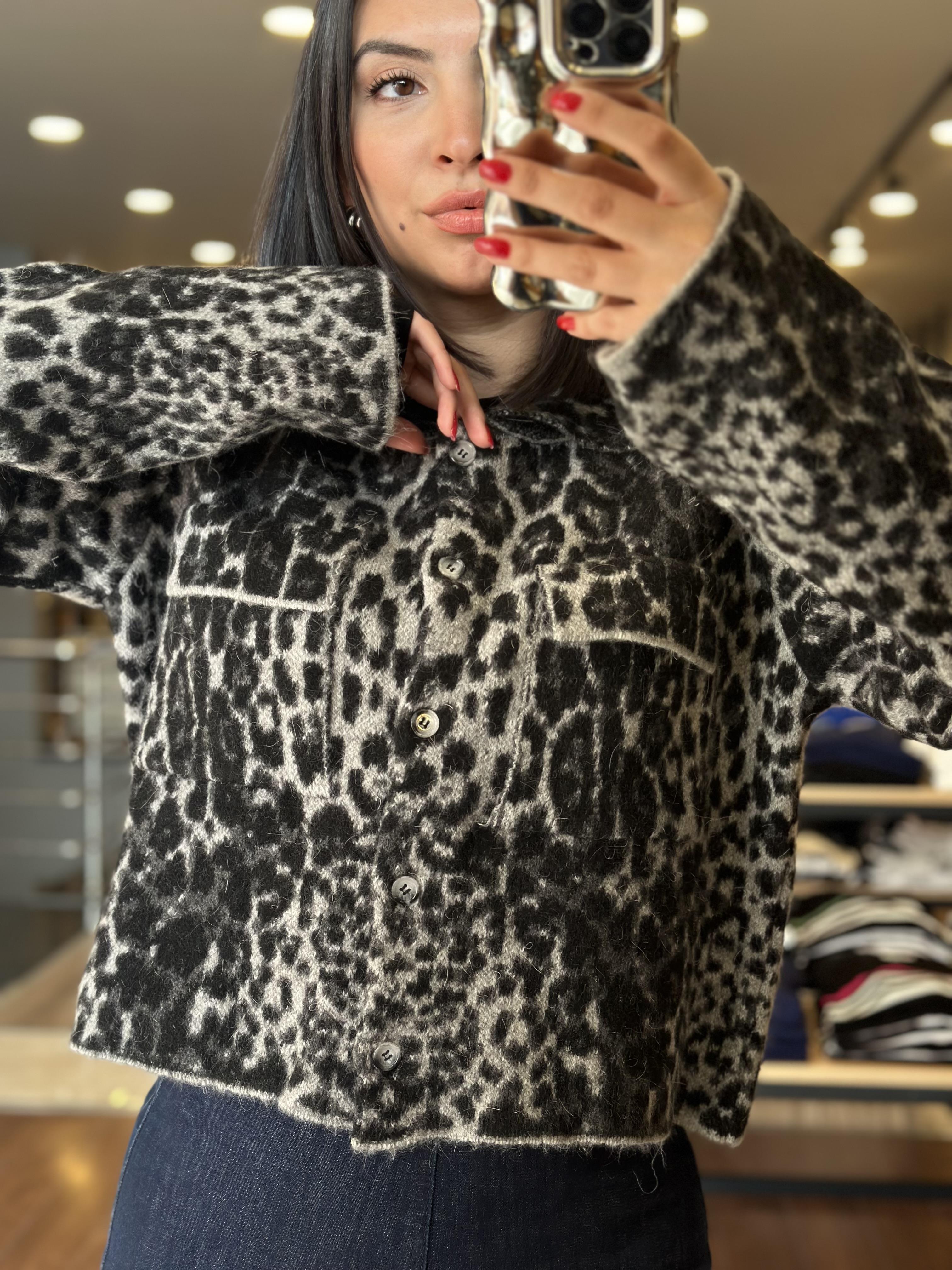 60296 POLO YAKA DUGMELI CEPLI LEOPAR TRIKO HIRKA