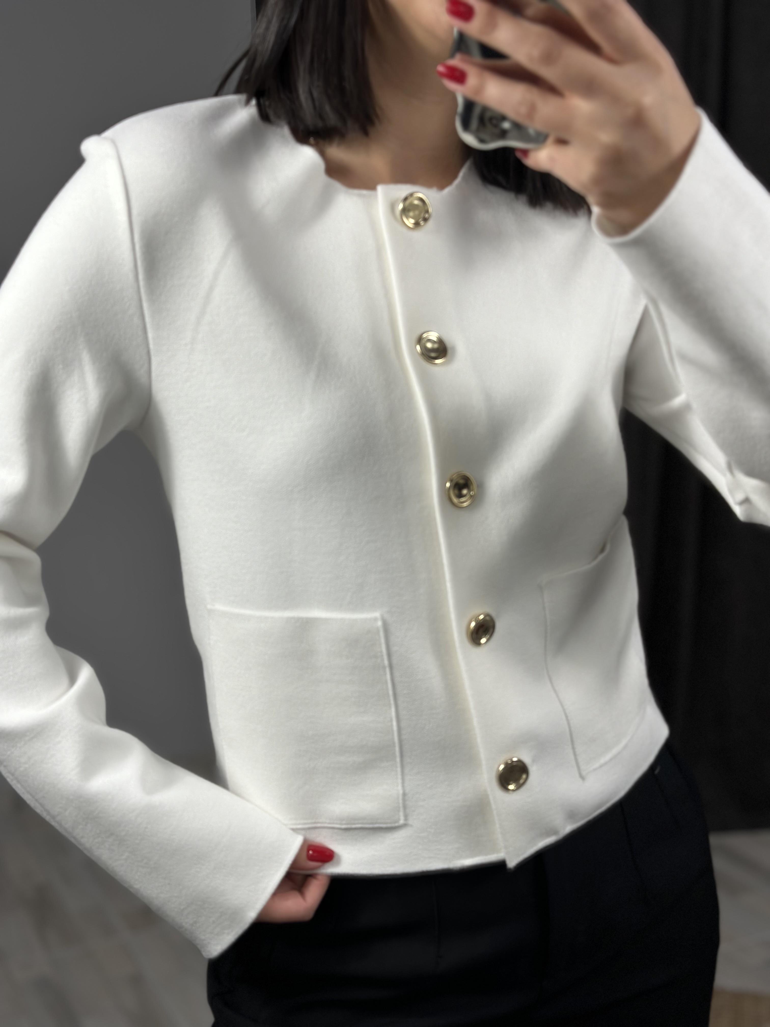 60411 DUGME DETAYLI CEPLI HIRKA