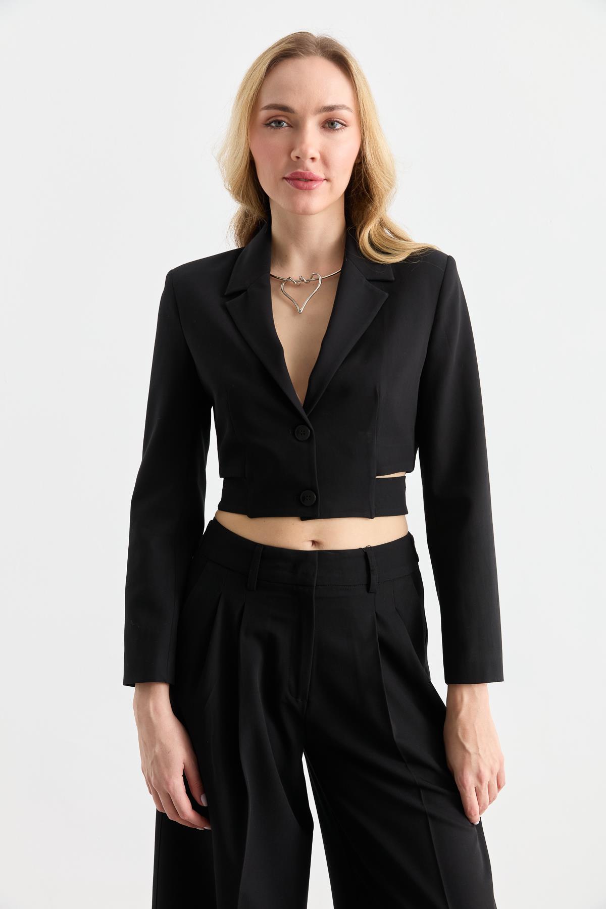 60760 TOKA DETAYLI CROP BLAZER