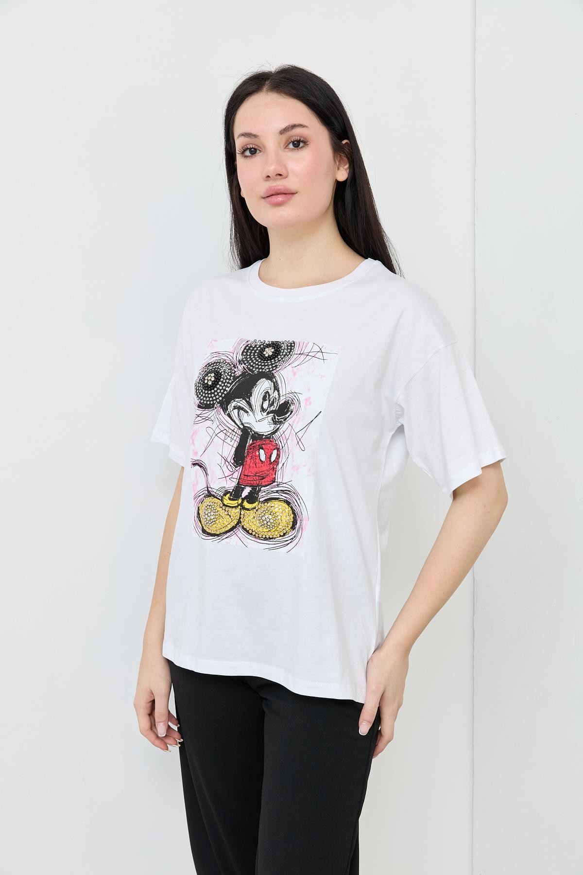 7023 ONU BUYUK BASKILI TSHIRT