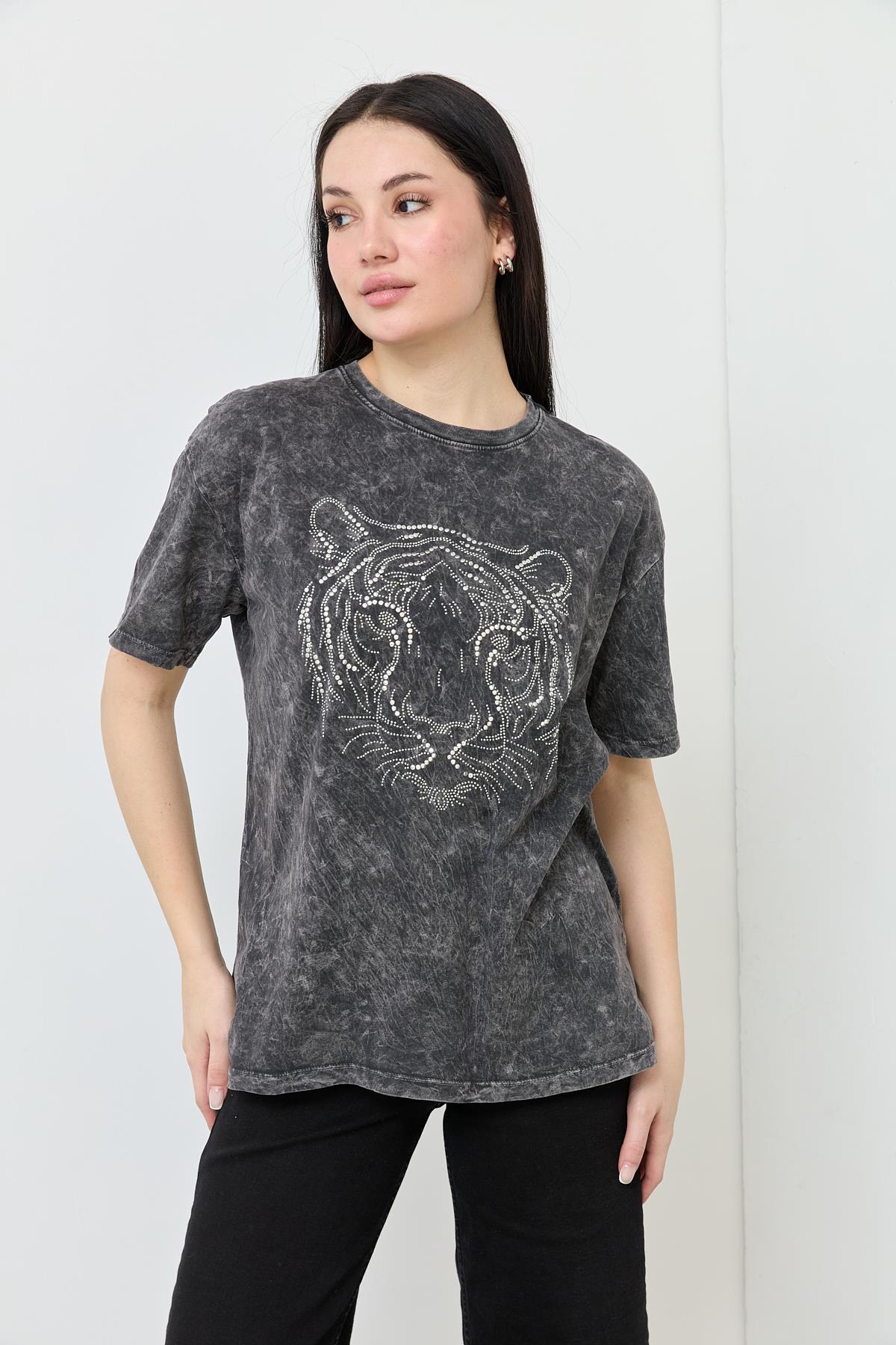 7086 YIKAMALI ASLAN TSHIRT