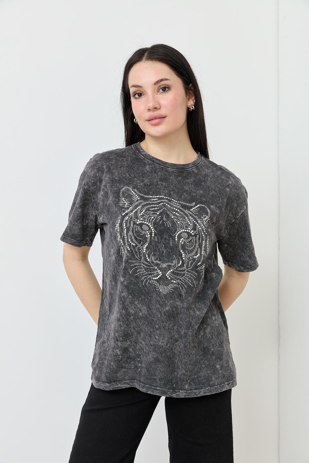 7086 YIKAMALI ASLAN TSHIRT
