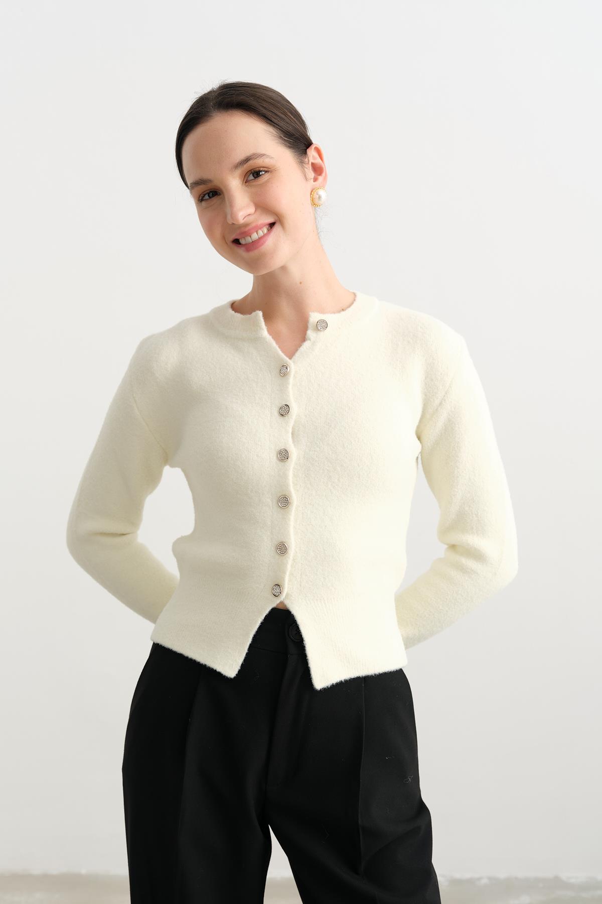 7606 DUGMELI ANGORA HIRKA