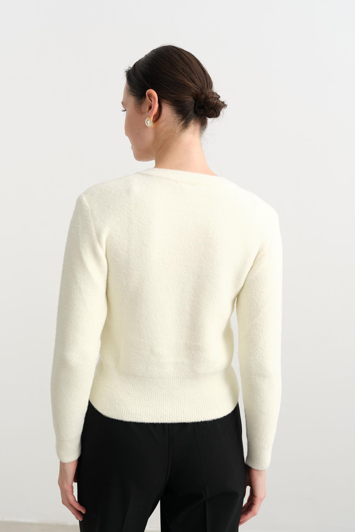 7606 DUGMELI ANGORA HIRKA