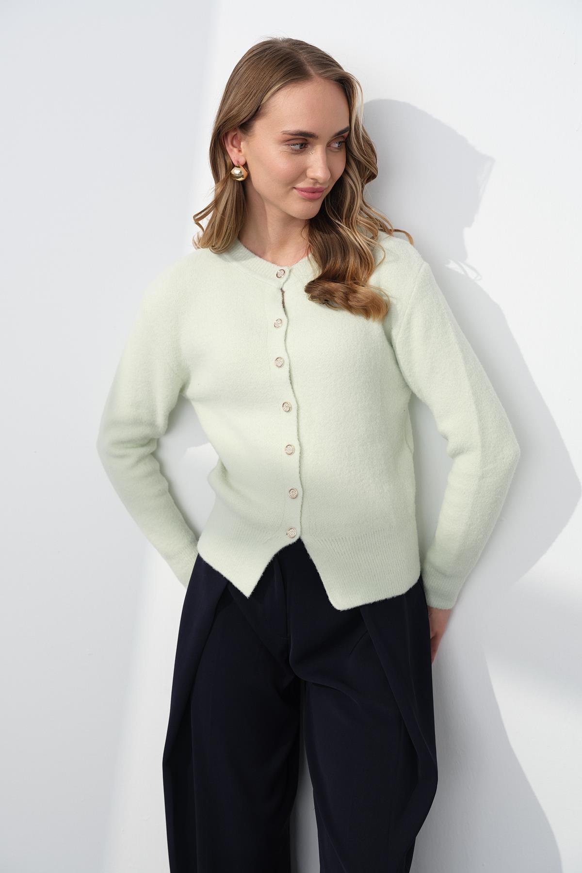 7606 DUGMELI ANGORA HIRKA