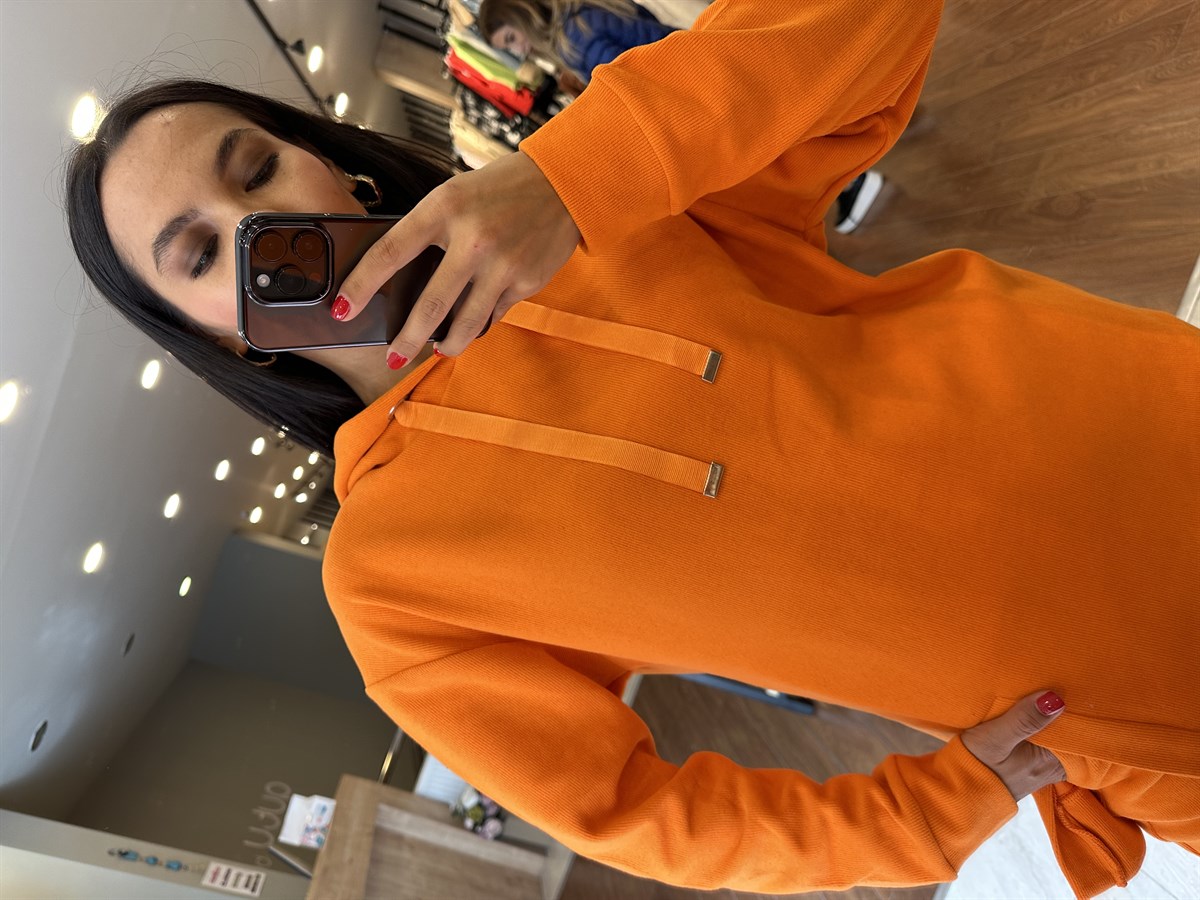 8010 YIRTMAC DETAYLI SWEAT