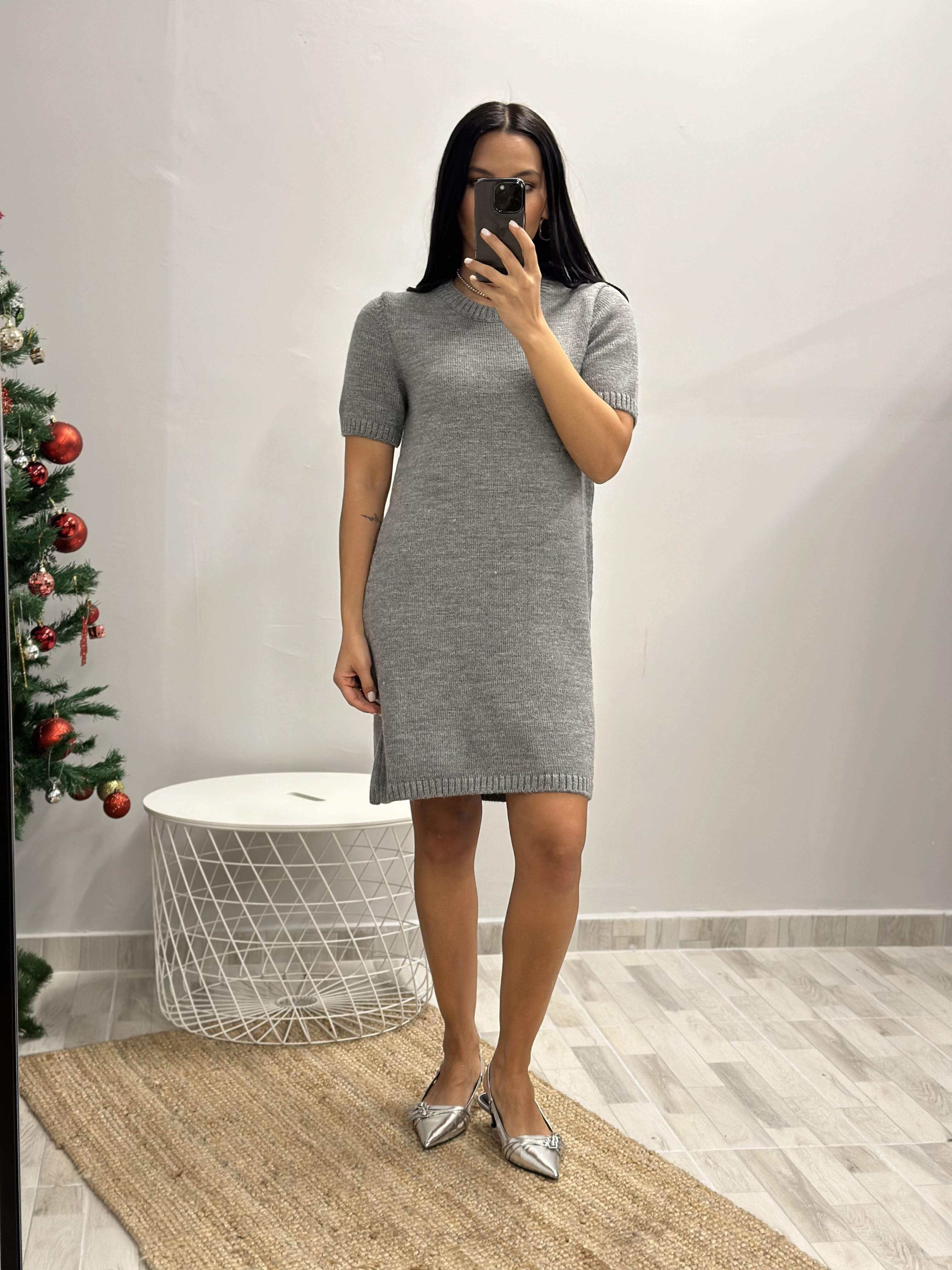 90169 BISIKLET YAKA KISA KOL ELBISE