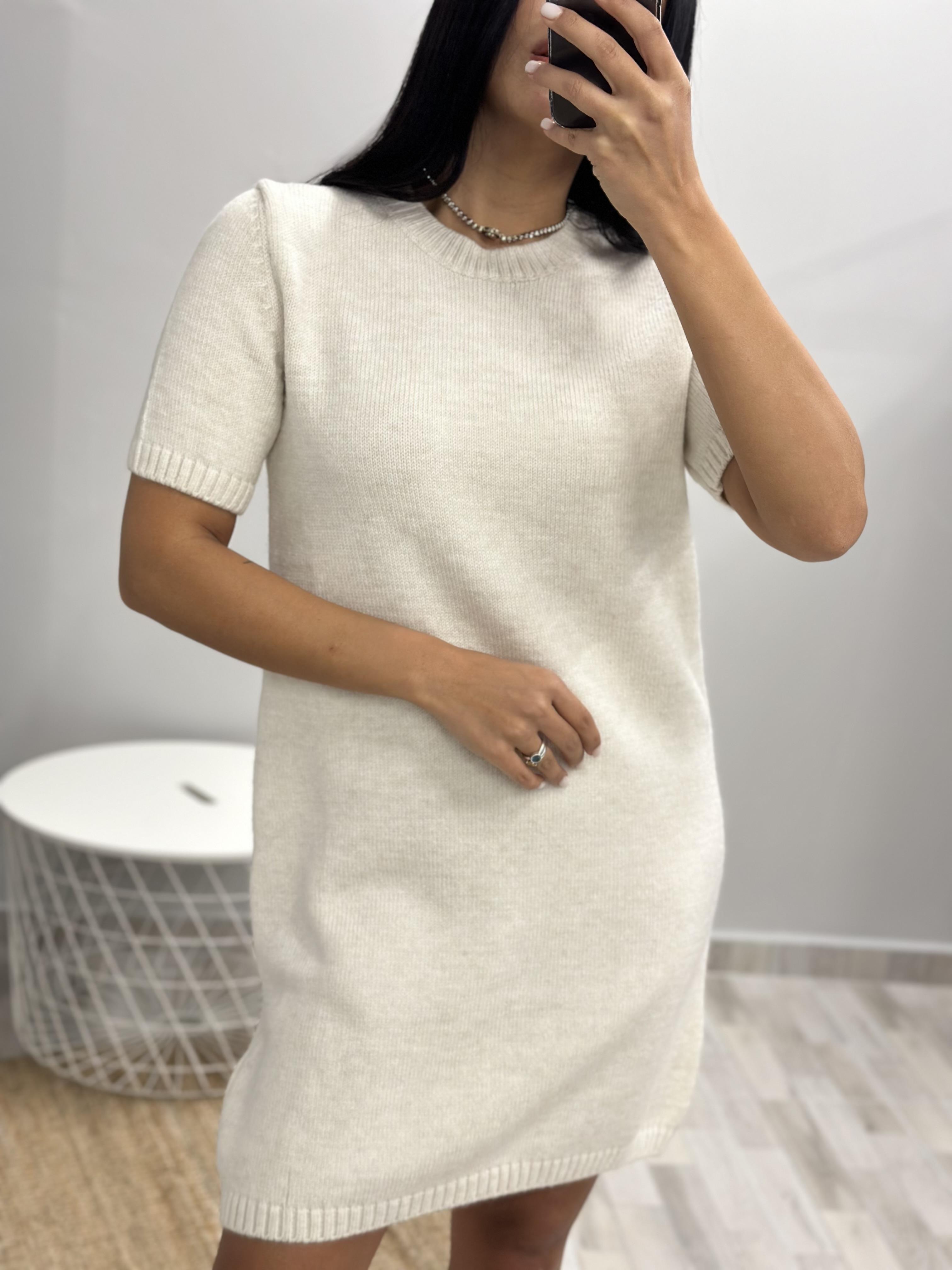 90169 BISIKLET YAKA KISA KOL ELBISE
