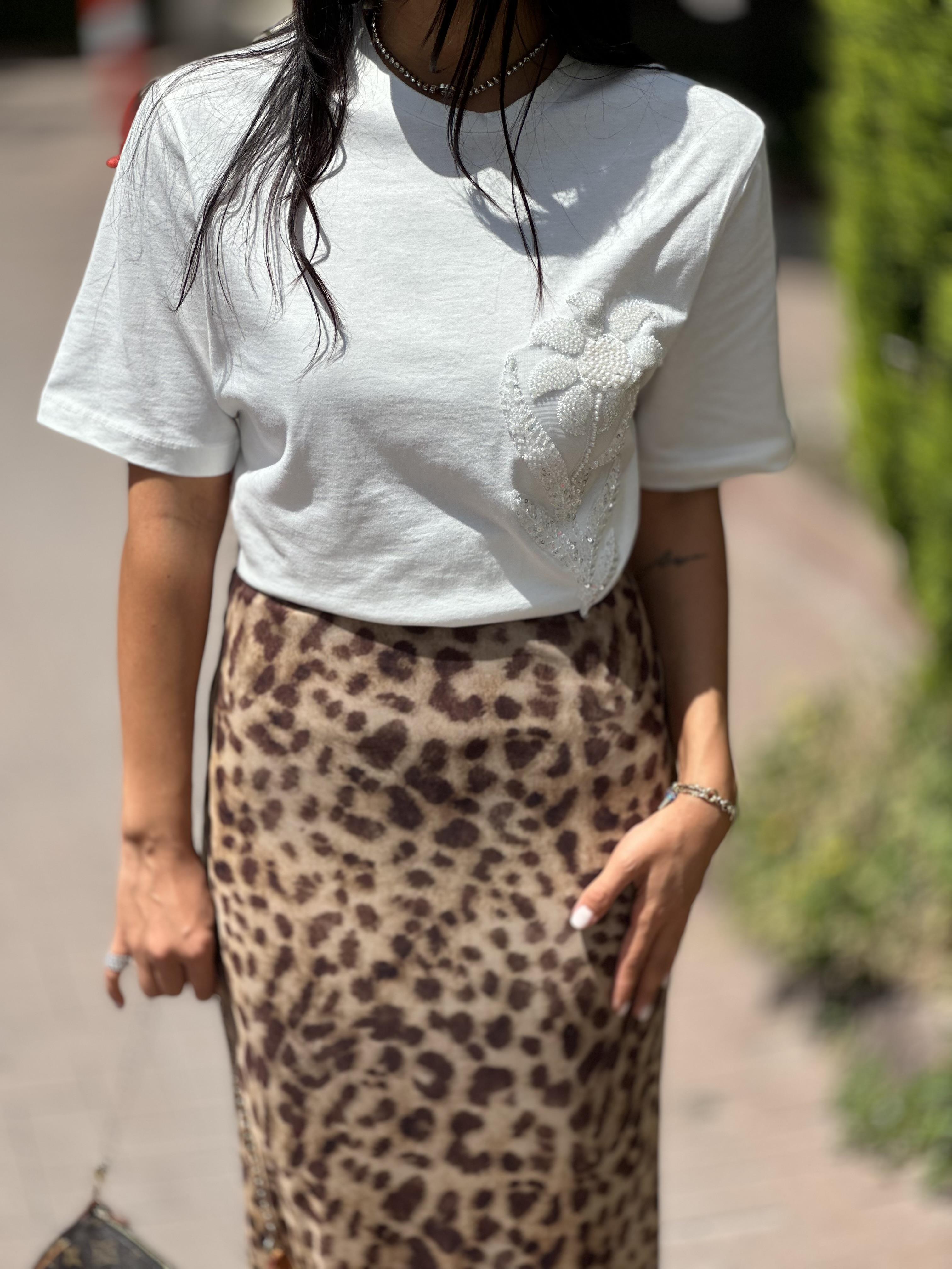 9382 CICEK ISLEMELI TSHIRT