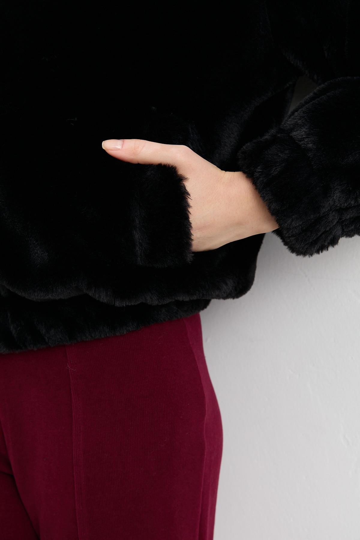 K 08 KAPISONLU KISA KURK