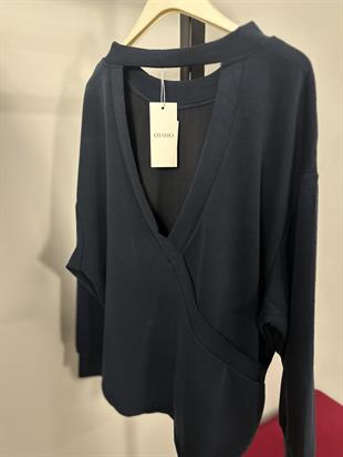 002 SIRTI ACIK SWEAT