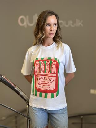 0246110 SARDINES YAZILI TSHIRT