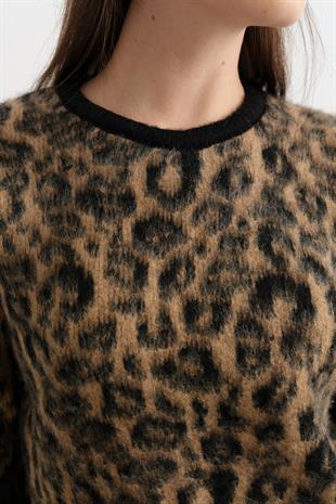 10111 LEOPAR DESENLI TRIKO