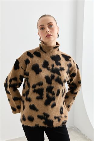 10112 DIK YAKA LEOPAR DESENLI KAZAK