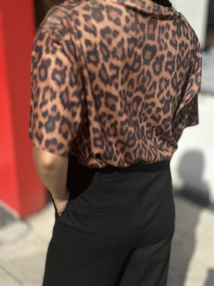 10616 BISILET YAKA LEOPAR BASKILI TRIKO