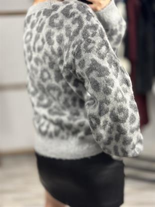 10632 BISIKLET YAKA LEOPAR SARDONLU TRIKO KAZAK