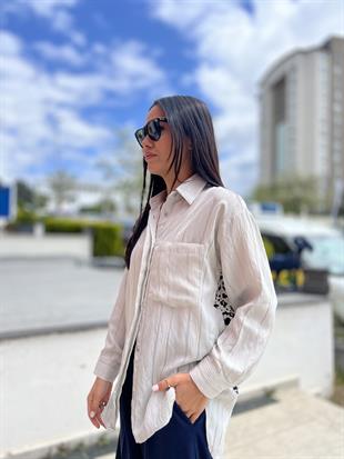 1111 SIRTI BASKILI GOMLEK