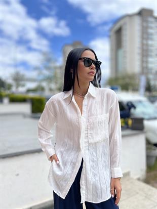 1111 SIRTI BASKILI GOMLEK