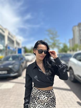 11701 BAGLAMA DETAYLI GOMLEK