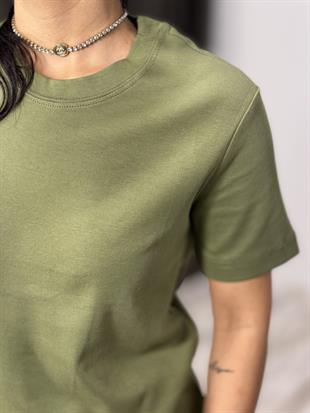 122526 BASIC TSHIRT