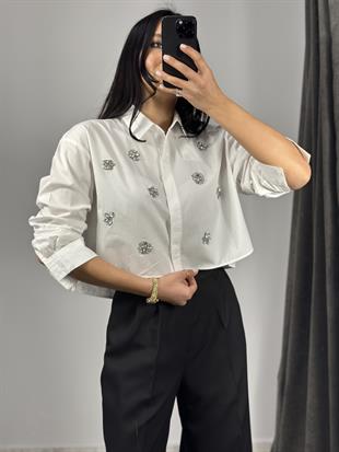 16040 ONU TASLI GOMLEK