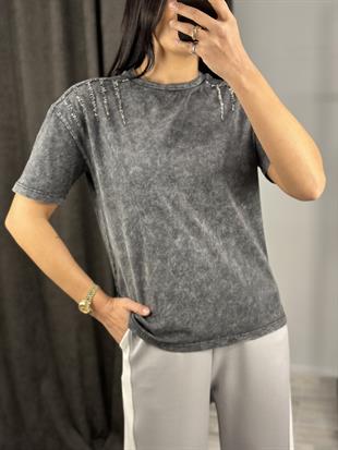 16043 BISIKLET YAKA ONU AKSESUARLI TSHIRT