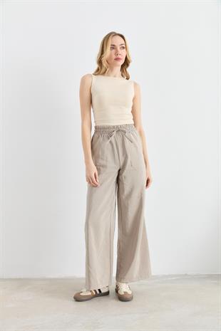 17010 ONDEN CEPLI BAGCIKLI PANTOLON