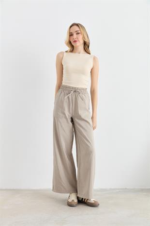 17010 ONDEN CEPLI BAGCIKLI PANTOLON