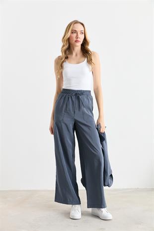17010 ONDEN CEPLI BAGCIKLI PANTOLON