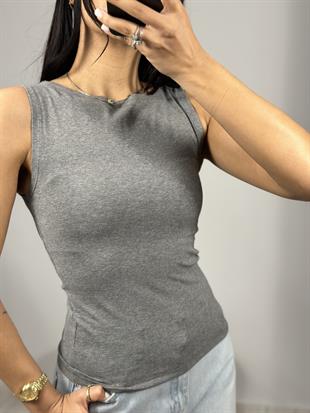 20847 KAYIK YAKA KOLSUZ TOP