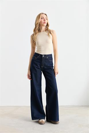 20868 KAYIK YAKA KOLSUZ TOP