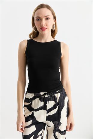 20868 KAYIK YAKA KOLSUZ TOP