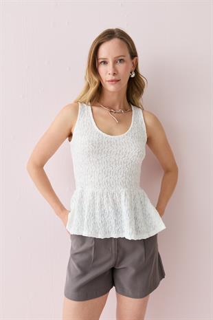 20984 PEPLUM DANTEL TOP