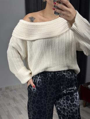 231075 DEGAJE YAKA TRIKO