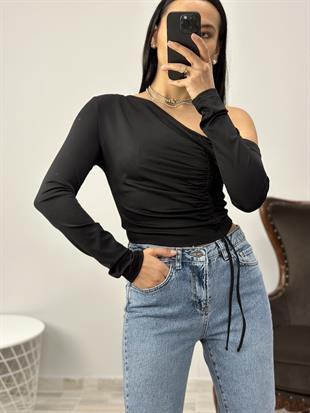 23345 OMUZU ACIK BLUZ