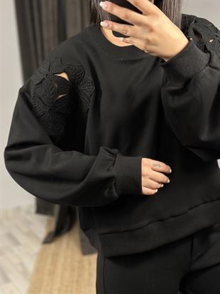 240201 OMZU GUL NAKISLI SWEAT
