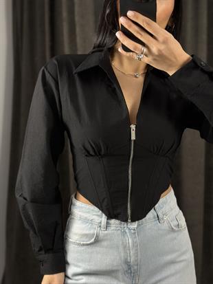 2884 FERMUAR DETAYLI GOMLEK