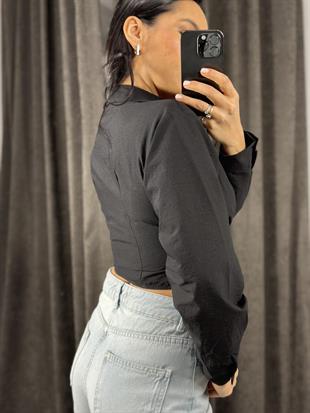 2884 FERMUAR DETAYLI GOMLEK