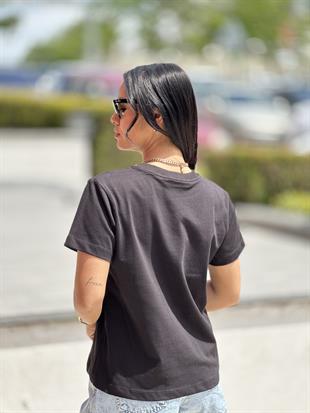 3003 YAKASI TASLI TSHIRT