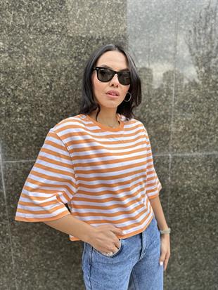 30282 CROP BISIKLET YAKA TSHIRT
