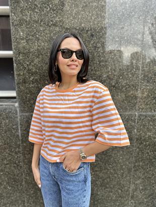 30282 CROP BISIKLET YAKA TSHIRT