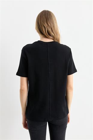 31218 DIKIS DETAYLI TSHIRT