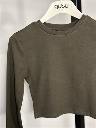 31236 UZUN KOLLU CROP TOP